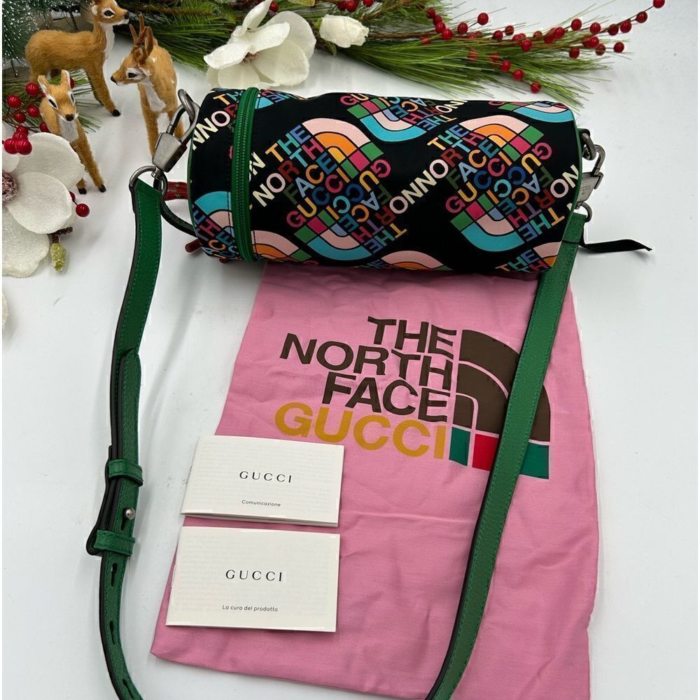 Gucci X North face shoulder bag made in Italy